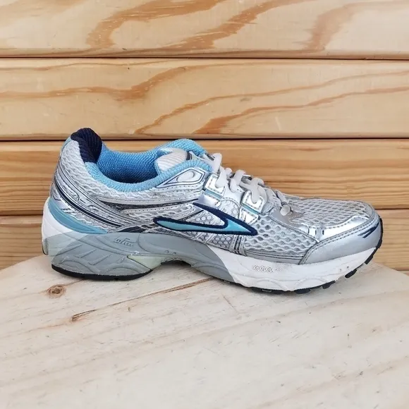 Brooks Adrenaline GTS 11th Edition Womens Running Shoes Size 7.5 1200821 B306