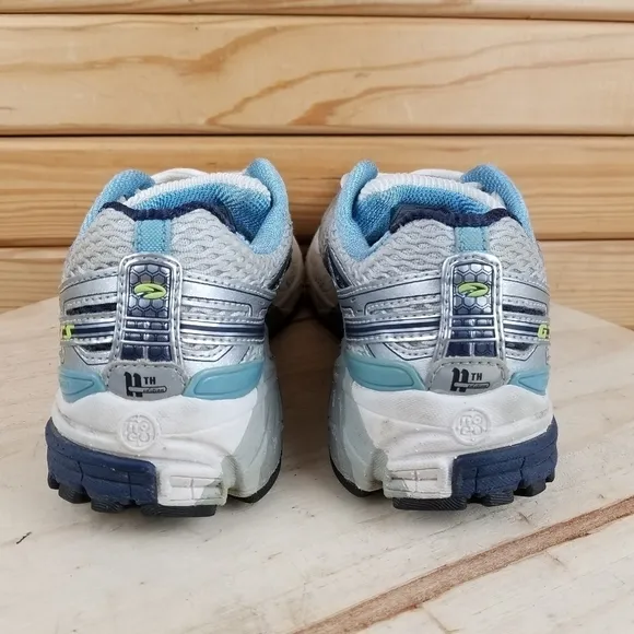 Brooks Adrenaline GTS 11th Edition Womens Running Shoes Size 7.5 1200821 B306
