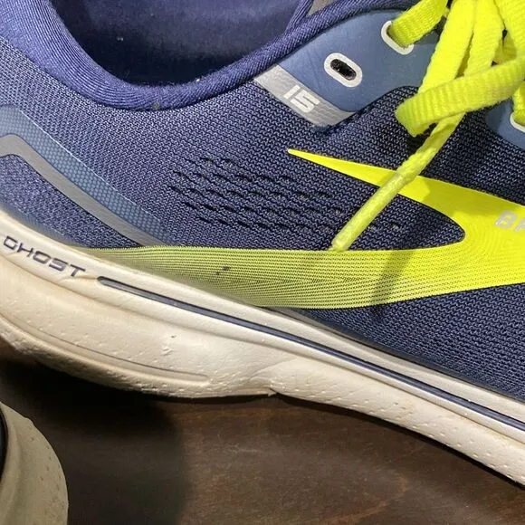 Brooks Ghost 15 Running Walking Tennis Athletic Shoes Size 12