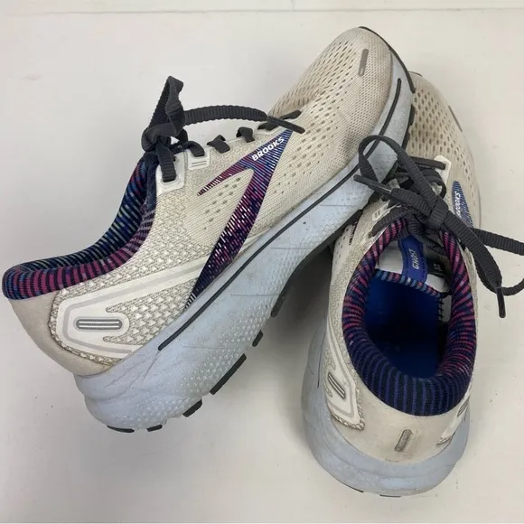 Brooks purple &amp; white Ghost 14 athletic sneakers shoes running