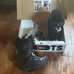 Burton Moto like 🆕 Black Snowboard Boots