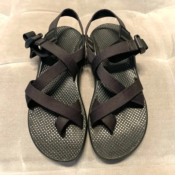 Chaco Z2 Classic Sandals Casual Hiking Outdoor Black Size 9