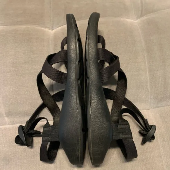 Chaco Z2 Classic Sandals Casual Hiking Outdoor Black Size 9