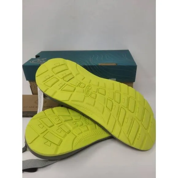 Chacos unisex kids size 6 yellow hiking sandals