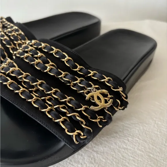 Chanel Black and Gold Women's Slide Sandals