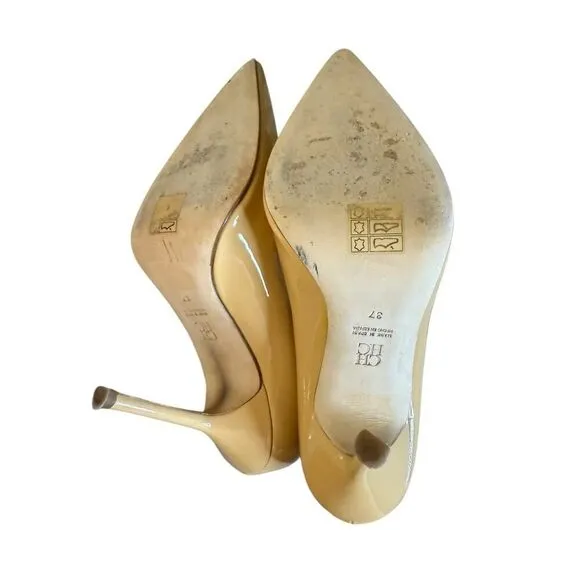 CH Carolina Herrera Patent Leather Heels Beige Red Sole Pumps Size US 6.5 / EU37