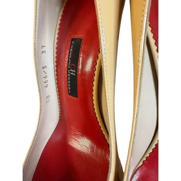 CH Carolina Herrera Patent Leather Heels Beige Red Sole Pumps Size US 6.5 / EU37
