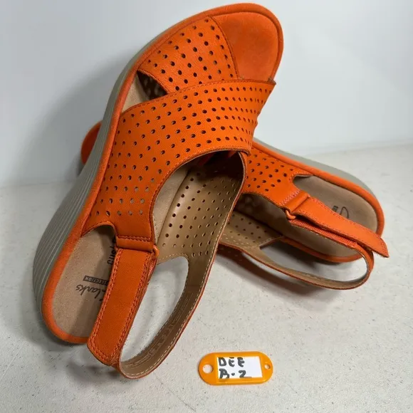 Clarks Womens Wedge Sandals Orange Size 9,5