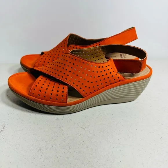 Clarks Womens Wedge Sandals Orange Size 9,5