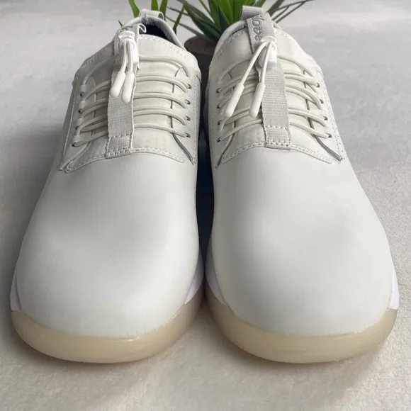 Clove The Classic Core Clarino Vegan Leather No Tie Sneakers (Brilliant White)