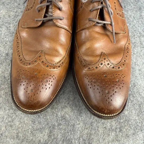 COLE HAAN Size 9.5 BENTON Brown Wingtip Oxford Dress Shoes
