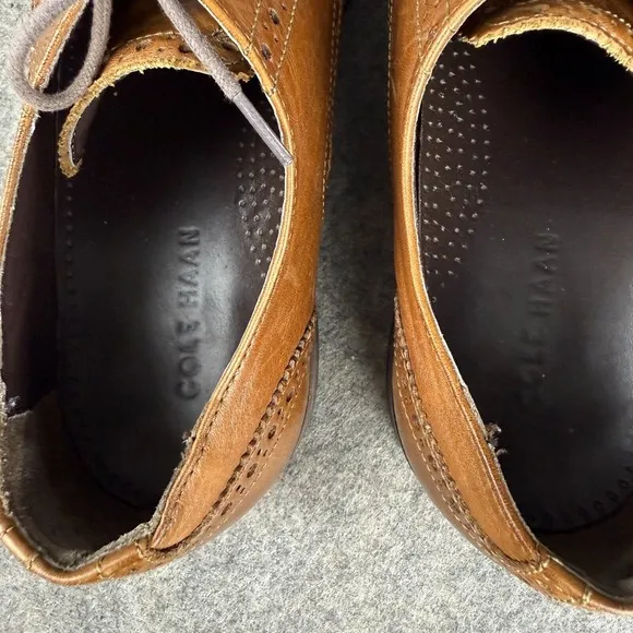 COLE HAAN Size 9.5 BENTON Brown Wingtip Oxford Dress Shoes