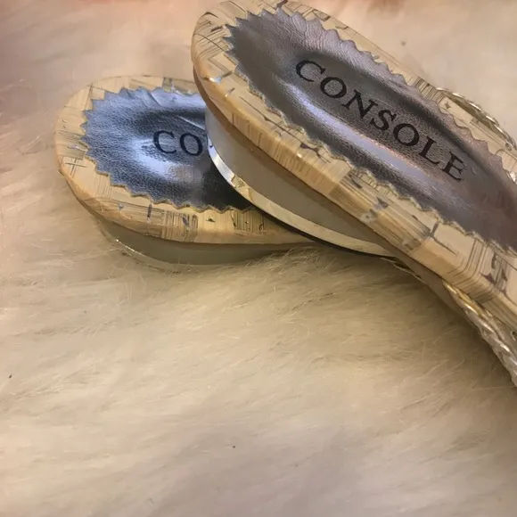 Console Silver Sandal
