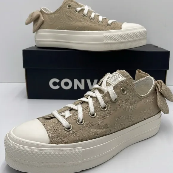 Converse Women's Tan Lace Platforms A10246CCTAS LIFT OXNUTTY GRANOLA/EGRET/LIG