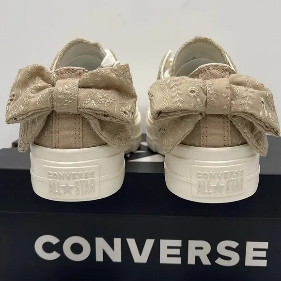 Converse Women's Tan Lace Platforms A10246CCTAS LIFT OXNUTTY GRANOLA/EGRET/LIG
