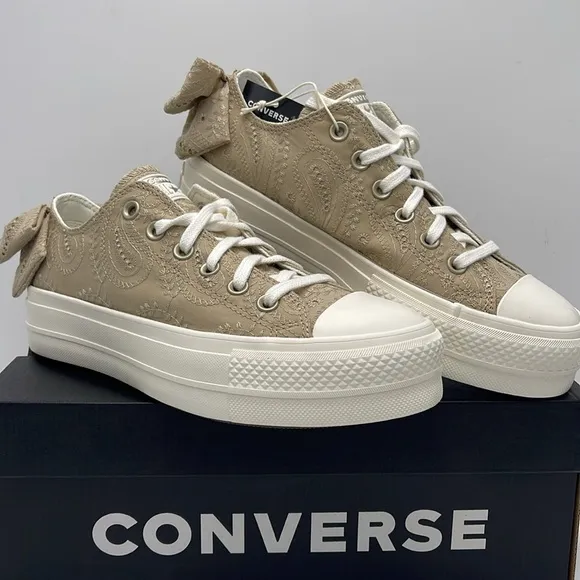 Converse Women's Tan Lace Platforms A10246CCTAS LIFT OXNUTTY GRANOLA/EGRET/LIG