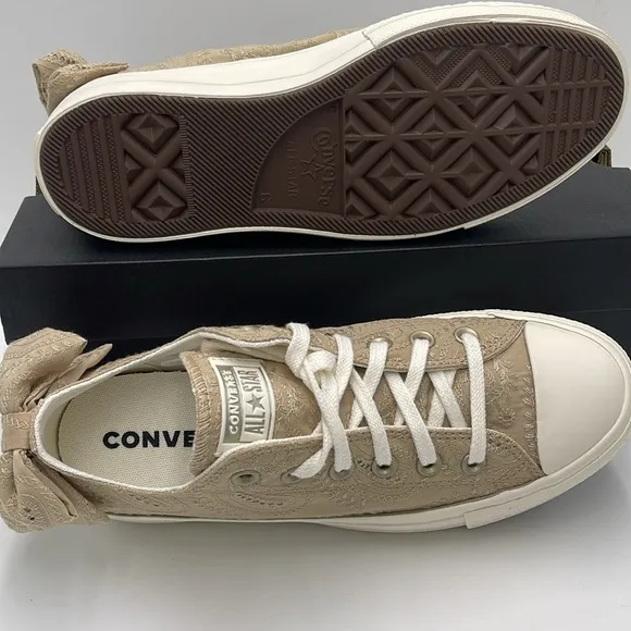 Converse Women's Tan Lace Platforms A10246CCTAS LIFT OXNUTTY GRANOLA/EGRET/LIG
