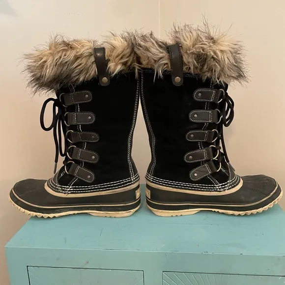 COPY - SOREL Joan of Arctic Black Quarry Winter Snow Boots