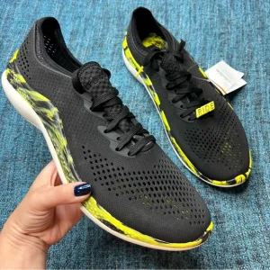 Crocs LiteRide 360 Pacer Water Walking Sneaker Shoes in Black Yellow Marbled
