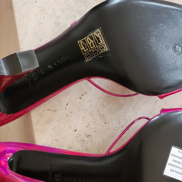 D'accori fuchsia holographic patent leather mule sandals sz 39.5