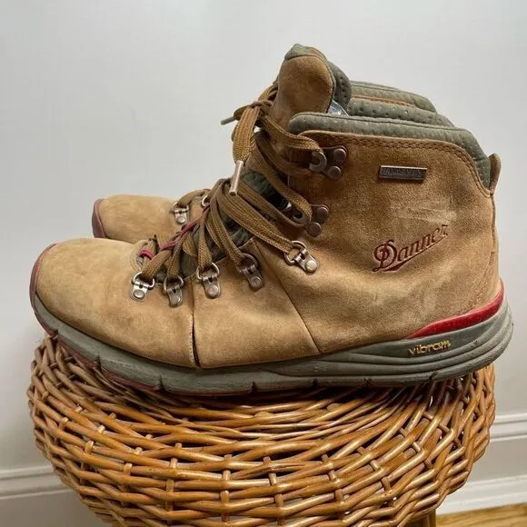 Danner Mountain 600 Brown Red Leather Hiking Boots 10.5 Men’s 4.5” Outdoor Read