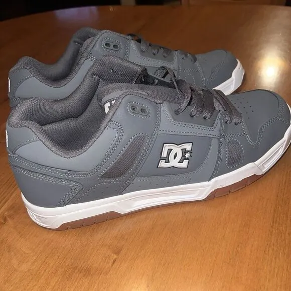 DC Shoes Stag Mens Size 11 Gray White Skateboard  320188