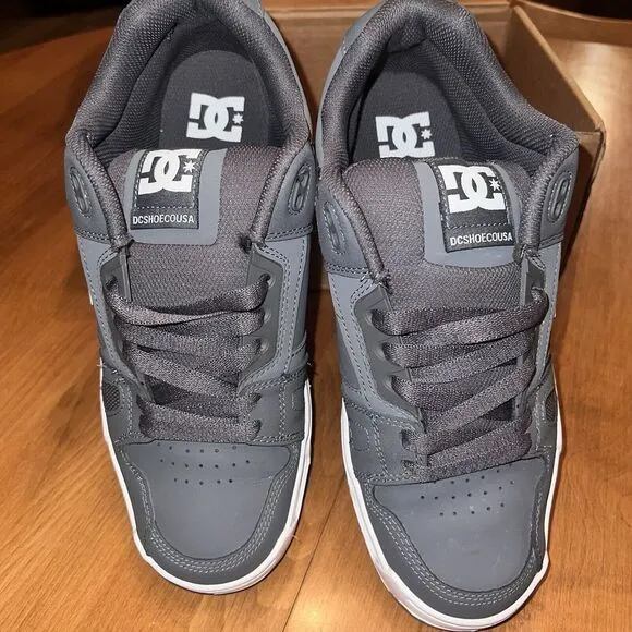 DC Shoes Stag Mens Size 11 Gray White Skateboard  320188