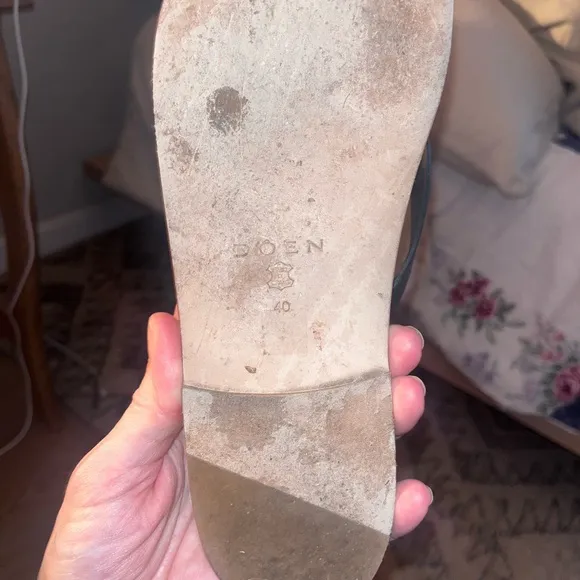 DÔEN SANDALS