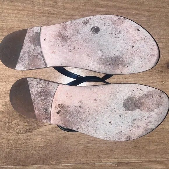 DÔEN SANDALS