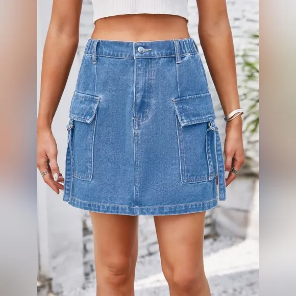 Denim Mini 90s Retro Cargo Side Pocket High-Rise Elastic Waist Blue Jean Skirt