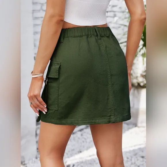 Denim Mini 90s Retro Cargo Side Pocket High-Rise Elastic Waist Green Jean Skirt