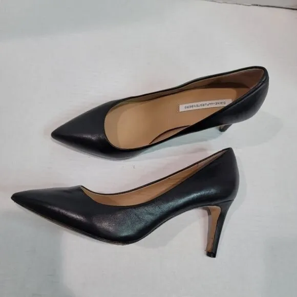 Diane von Furstenberg Pointed Toe Pumps Size 7.5