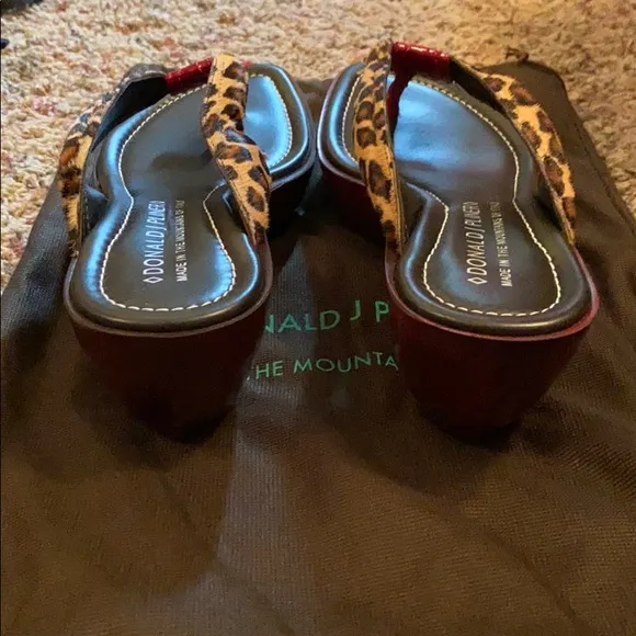 Donald J Pliner sandals
