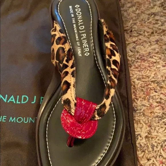Donald J Pliner sandals