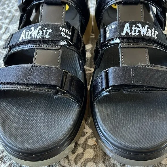 Dr. Martens Pearson sandals NWOT