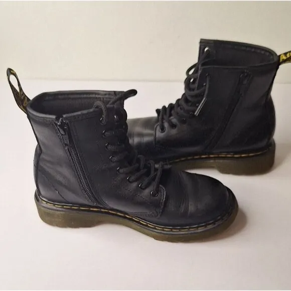 Dr. Martens Youth Boys 1460T Leather Lace Up Combat Boots-Size 2-Black  Camping