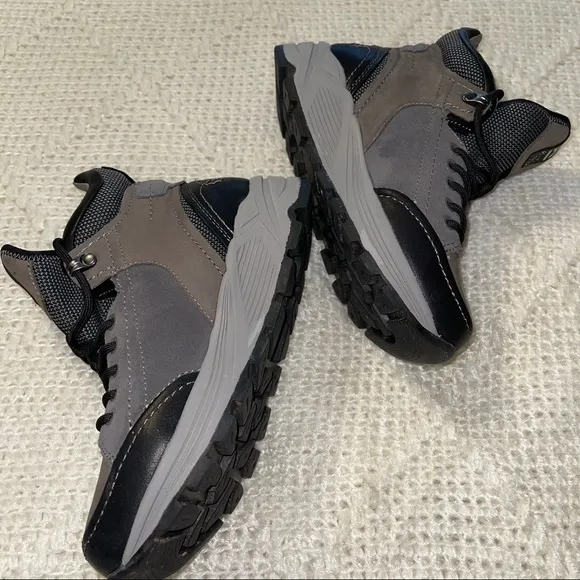 Earth Vigor Journey Waterproof hiking Boots
