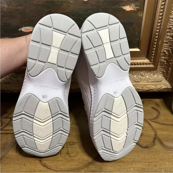 Easy Spirit Romy Womens Leather Walking Shoes Size 10 W Wide Sneakers Run NEW