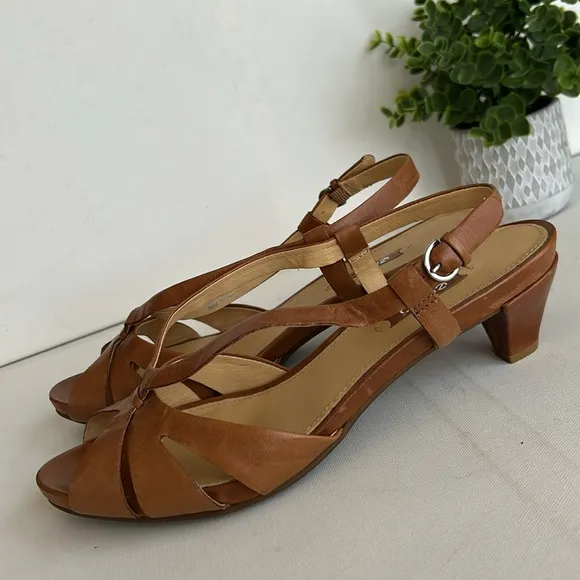 Ecco Brown Sandals Back Strap