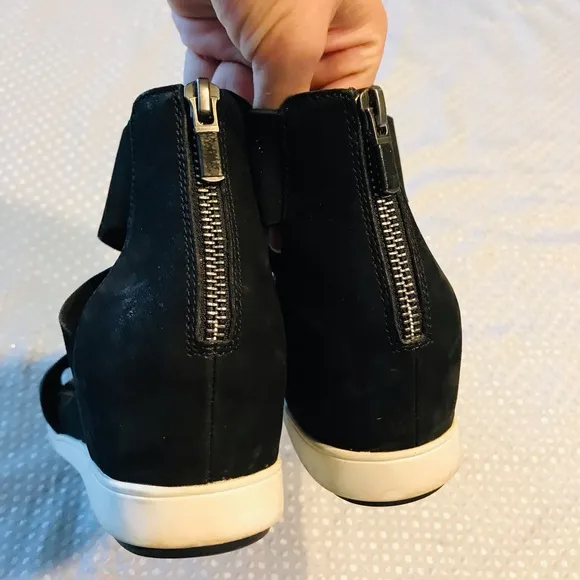 Eileen Fisher Sandals