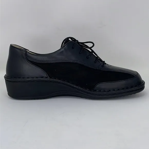 Finn Comfort Walking Shoes NWOT Lace Up Black Suede Leather Size 38 US 7.5 - 8