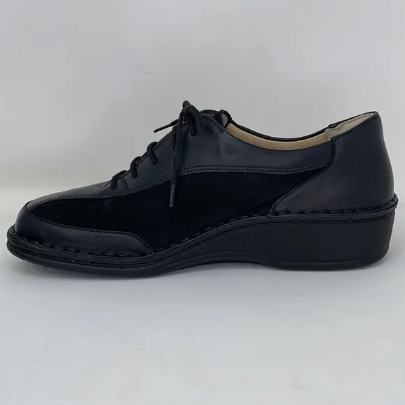 Finn Comfort Walking Shoes NWOT Lace Up Black Suede Leather Size 38 US 7.5 - 8