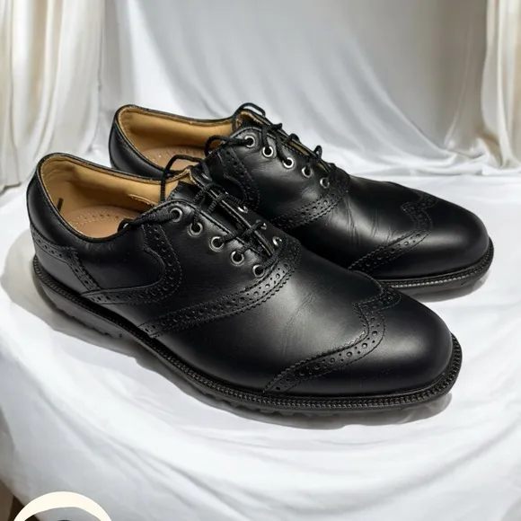 FootJoy ICON Shield Tip Golf Shoes – Black Leather Wingtip Size 8.5M