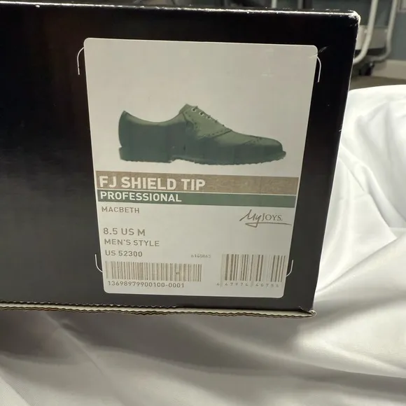 FootJoy ICON Shield Tip Golf Shoes – Black Leather Wingtip Size 8.5M