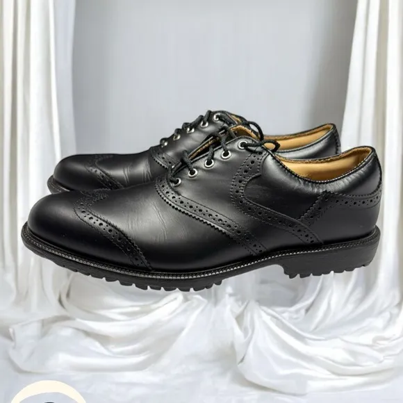 FootJoy ICON Shield Tip Golf Shoes – Black Leather Wingtip Size 8.5M