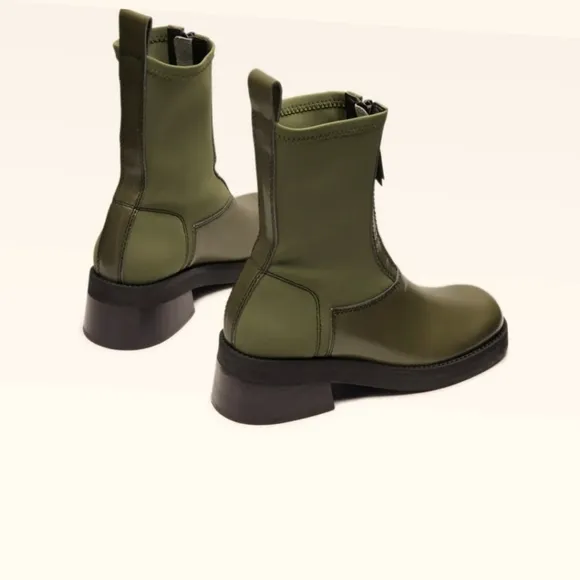 Free People × E8 BY MIISTA Doris Khaki Boots