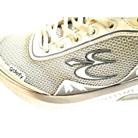 GDefy Gravity Defyer Mighty Walk Women's 8 Gray White Walking Sneakers Shoes
