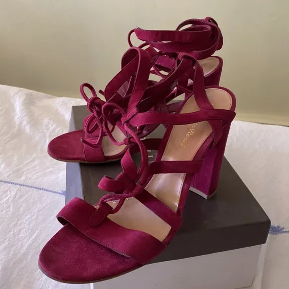 Gianvito Rossi Crimson Red Suede Sexy Gladiator Sandals Made in Italy 🇮🇹
