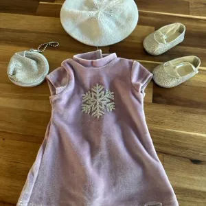 Girls, American Girl, Velvet Lilac  Dress with Snowflake, 18” doll