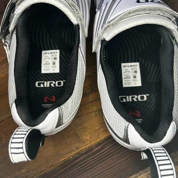 Giro Mele Tri Shoes, cycling shoes chrome &amp; white, great shape (MB2)